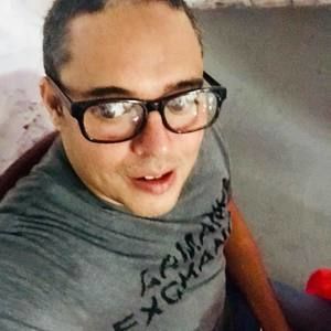 Meet your Posher, Luis